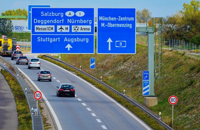 Freeway exit Obermenzing